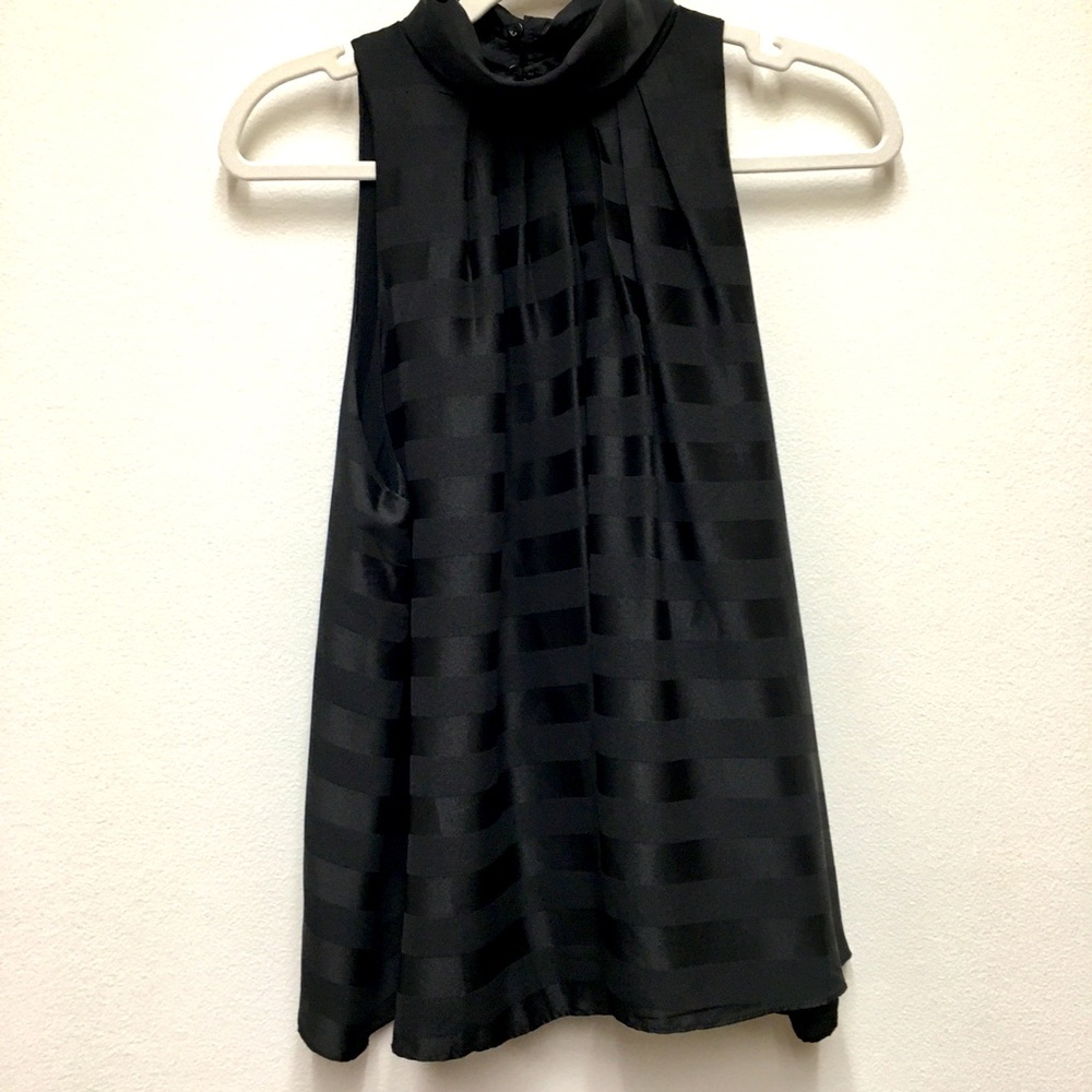William B Mock Neck Sleeveless Flowy Blouse Small Black Relaxed Fit